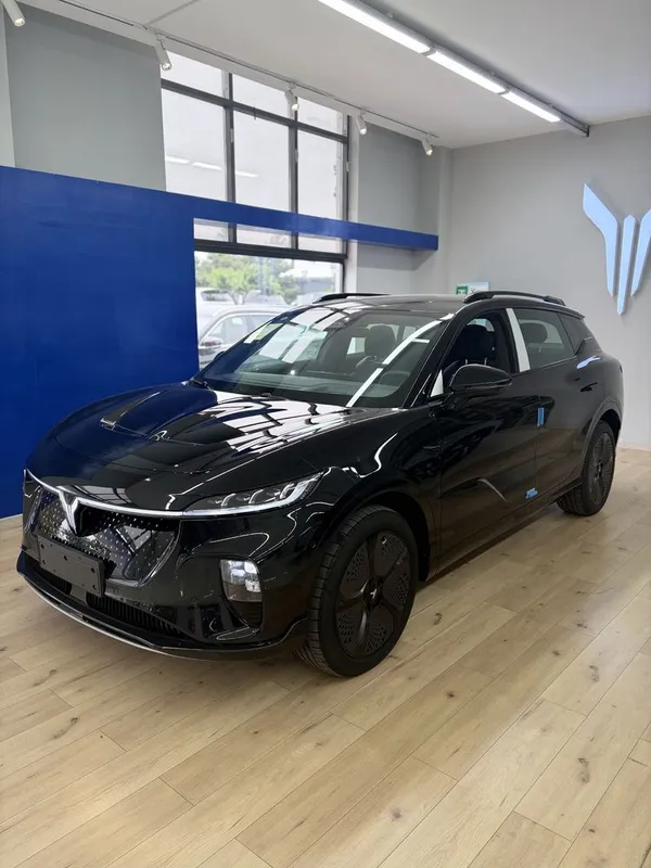 Voyah Courage 570KM Elektr (4 AWD 2 Mator) Full 1 yil garantiya 1 Voyah Courage 570KM Elektr (4 AWD 2 Mator) Full 1 yil garantiya 1