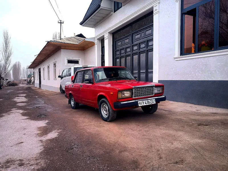 VAZ(Lada) Jiguli avtomobili — фото 1