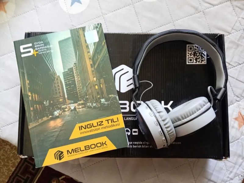 Melbook Ingliz kitobi