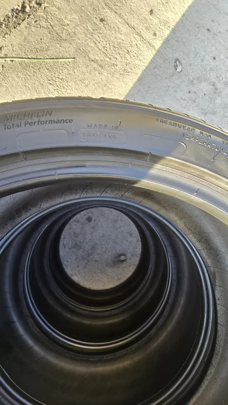 225/45/R21 Michelin pilot sport 3