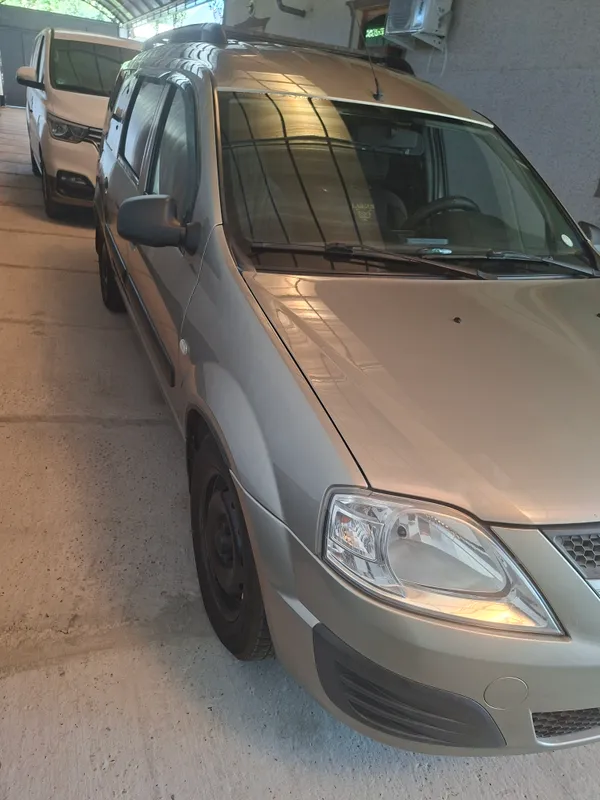 Lada Largus 2014 6