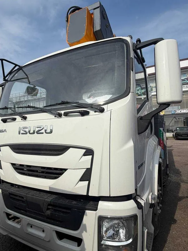 Автовышка ISUZU Giga 45 м (4×2, 205 л.с.) Sotuvda tayyor — фото 1