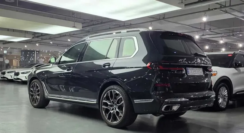 BMW X7 X-drive 40i — фото 2