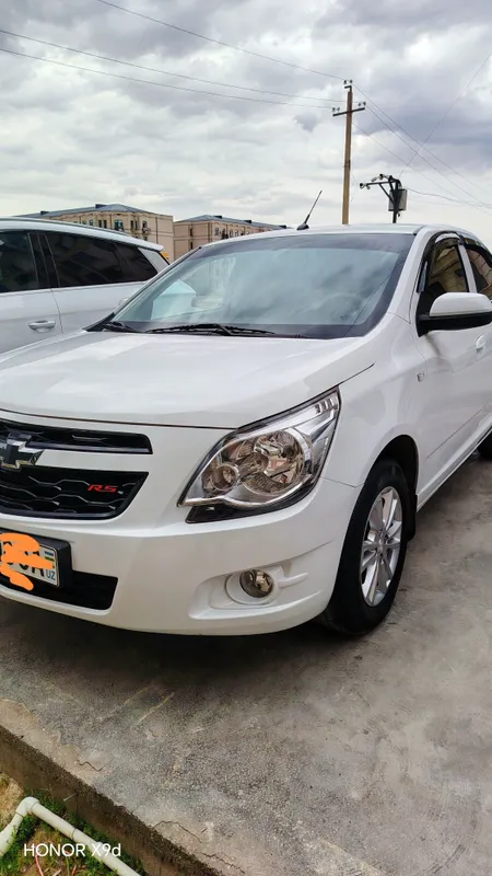 Chevrolet Cobalt — фото 1