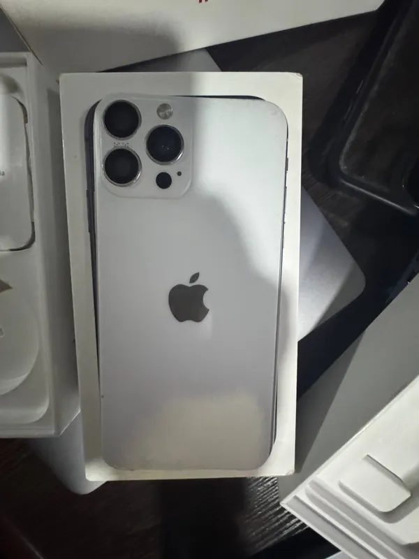 iPhone 11 Pro kelishamiza