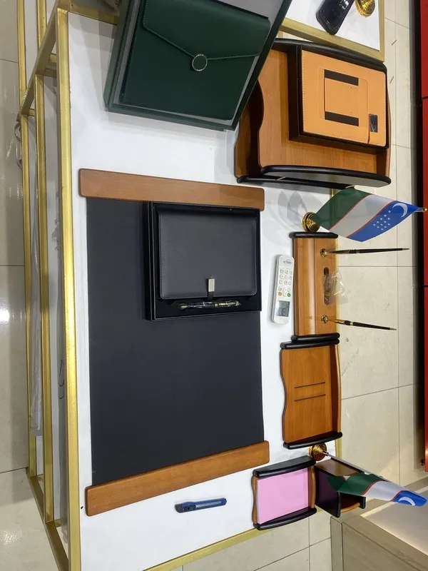 Stol nabor office. Stol nabor office.