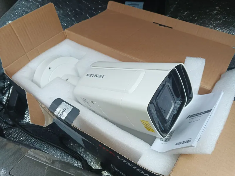 Срочно продаётся камера Hikvision Новый