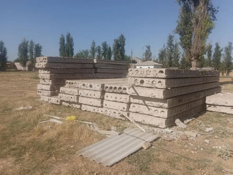 Бетоний плита 2*85---1*20 размер продам 4