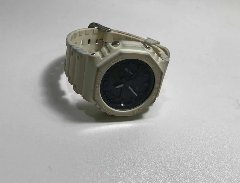 Casio G-shock multi band 6 белого цвета 2