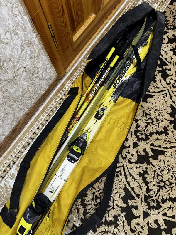 Горные лыжи Rossignol 184см + палки 6 Горные лыжи Rossignol 184см + палки 6