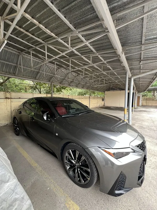Lexus is 350 Fsport 2024 Batumotors — фото 2