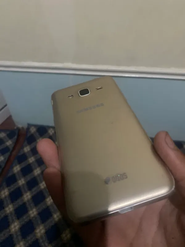 Samsung J3 — фото 1