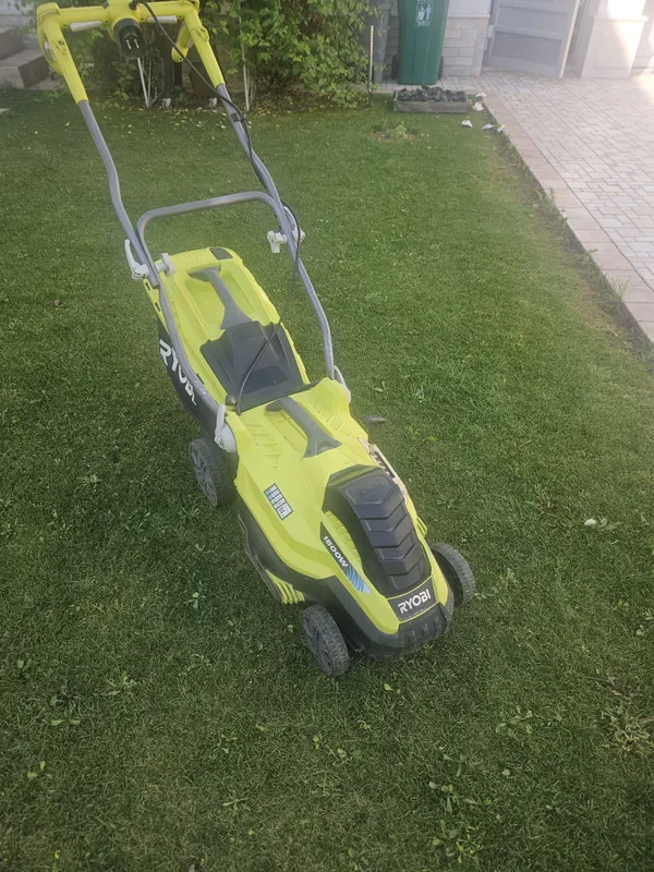 Газонакосилка RYOBI Б/у — фото 2