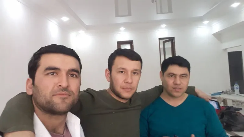 Ichki va tashqi otdelka travertin bazalit fasat xizmati