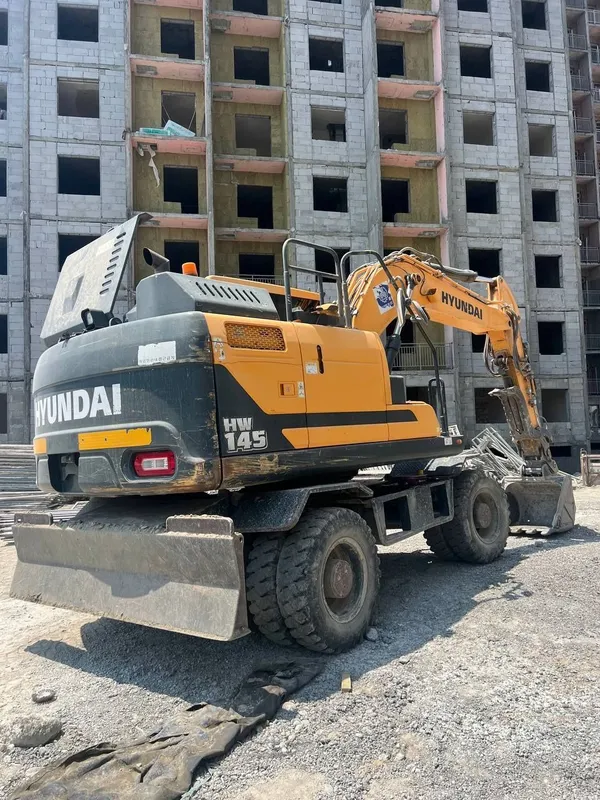 Hyundai 145 ekskavator — фото 2