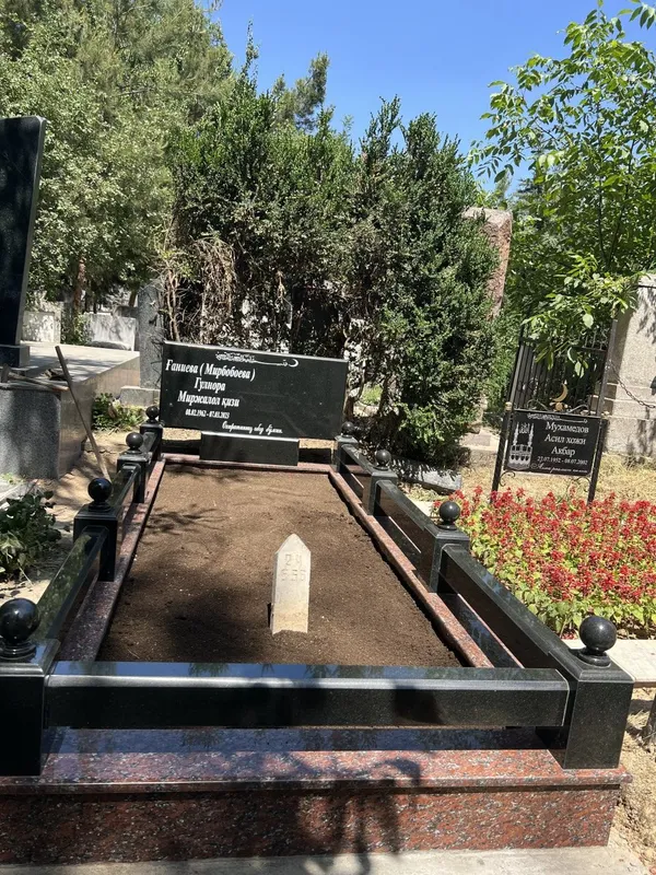 Памятники Qabir toshlari 6 Памятники Qabir toshlari 6