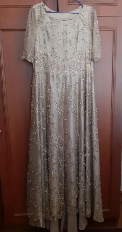 Ayollar kiyimi