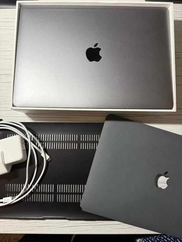 Macbook notebook 6