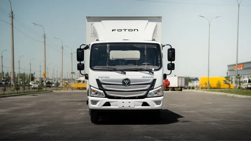 Foton Aumark S metal kuzov 2 Foton Aumark S metal kuzov 2