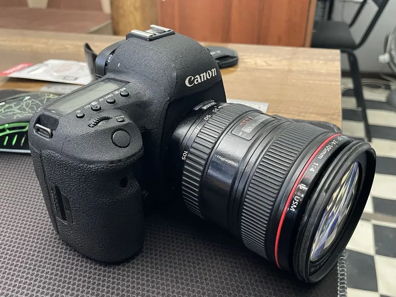 Canon Mark iv, Xolati zo’r, sumka, batareyka — фото 3