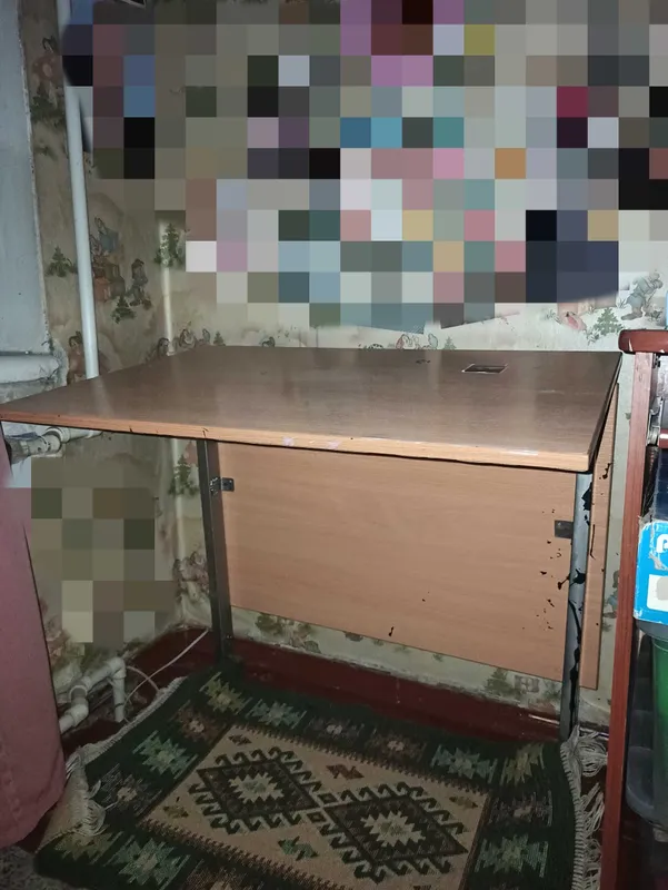 Парта для школьников, для дома 1 Парта для школьников, для дома 1