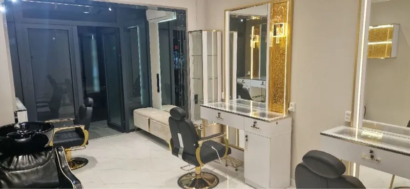 Salon bush ish urni 1