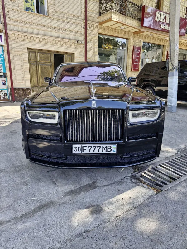 Rolls royce phantom