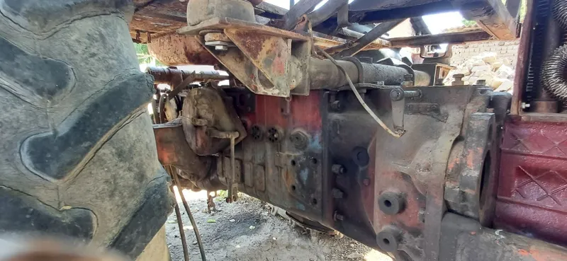Traktor T28 sotiladi Toshkent Viloyati Bo‘ka Tumanida 5 Traktor T28 sotiladi Toshkent Viloyati Bo‘ka Tumanida 5
