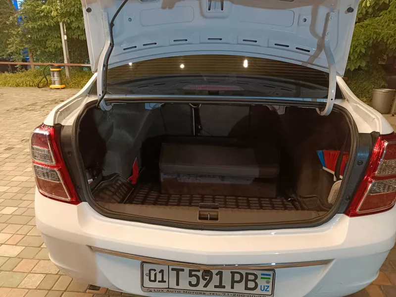 CHEVROLET COBALT LTZ 4-pozitsiya в хорошем состоянии — фото 3