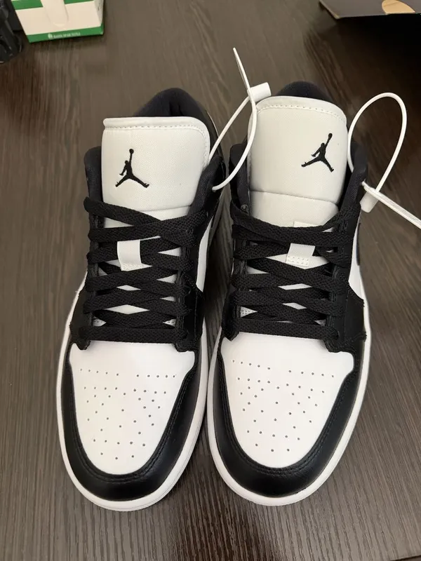 Nike Air Jordan Low 41 размер оригинал новые — фото 1