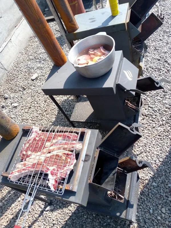 Otga chidamli Kraskali variatni Ekanomni pechkalar Otga chidamli Kraskali variatni Ekanomni pechkalar
