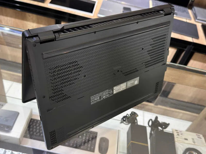 ASUS ROG ZEPHYRUS M16 ore i7-11800H ram 16 ssd 512 RTX 3050Ti 4Gb — фото 5