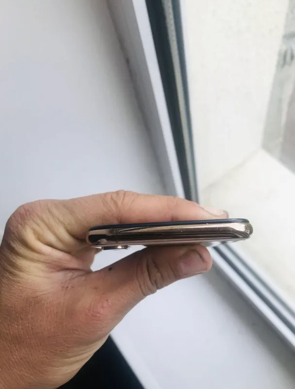 iPhone XS 256 ГБ 1 iPhone XS 256 ГБ 1
