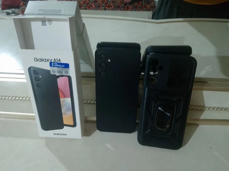 Samsung A14 kar dok 2 Samsung A14 kar dok 2