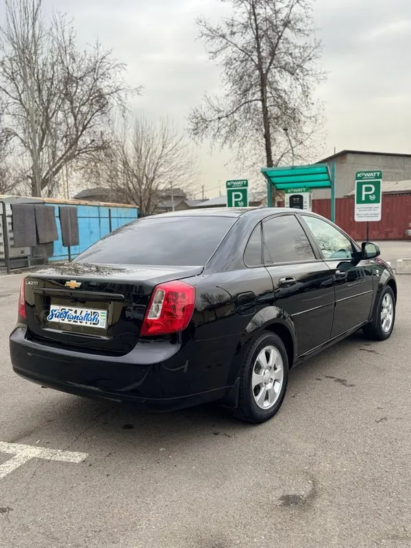 Chevrolet Jentra 2023~2024 qora metan gaz bez lyuk — фото 2