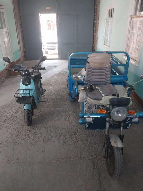 Elektr sukuter Zoʻr holati yaxshi Elektr sukuter Zoʻr holati yaxshi