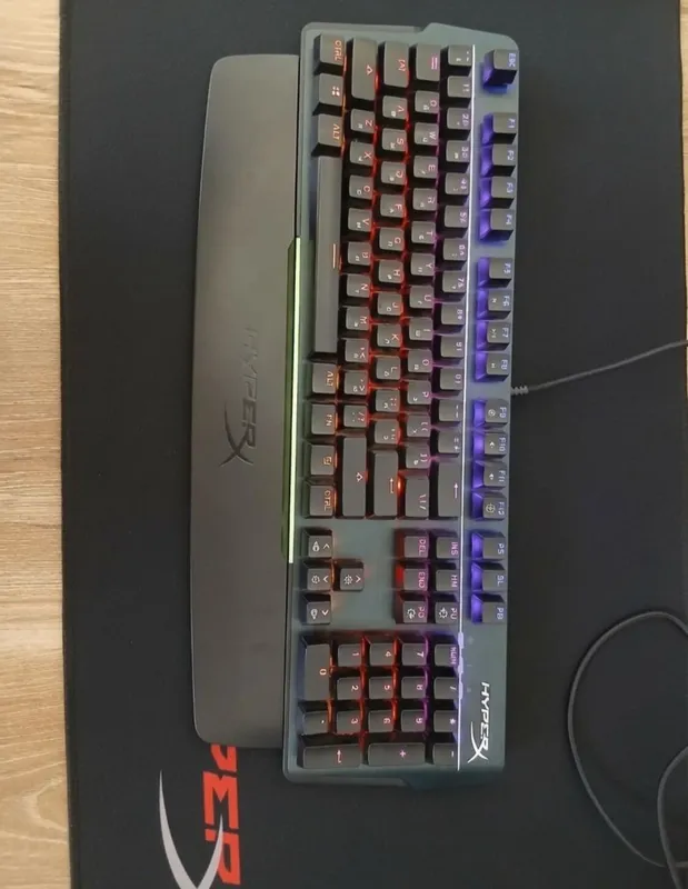 HyperX alloy MKW100 2