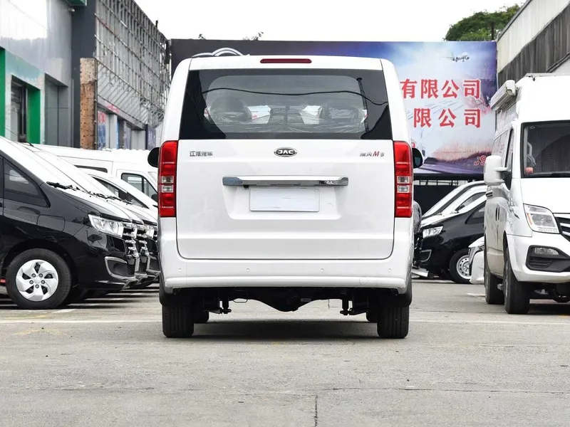 Минивэны JAC M3,M4 4 Минивэны JAC M3,M4 4