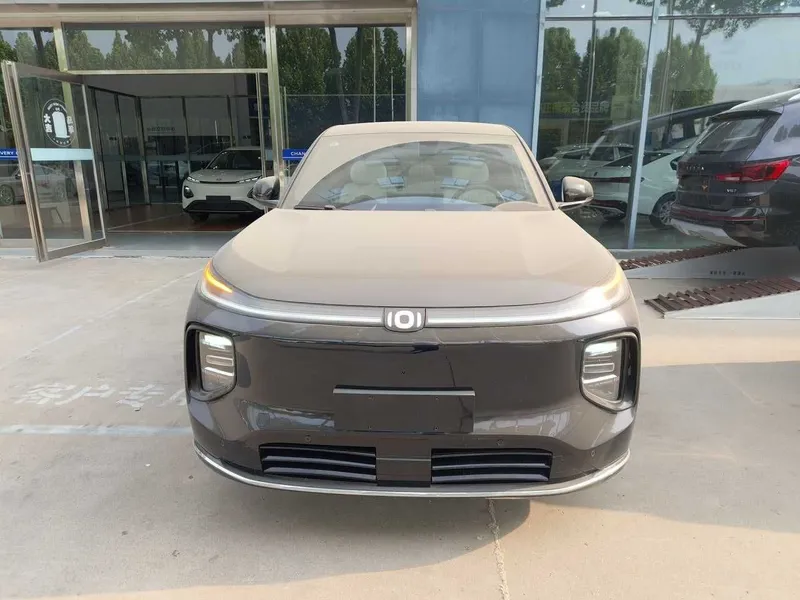 CHANGAN NEVO Q07 215 Prestige Edition