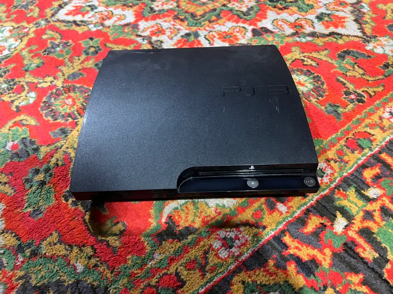PlayStation 3 slim — фото 5