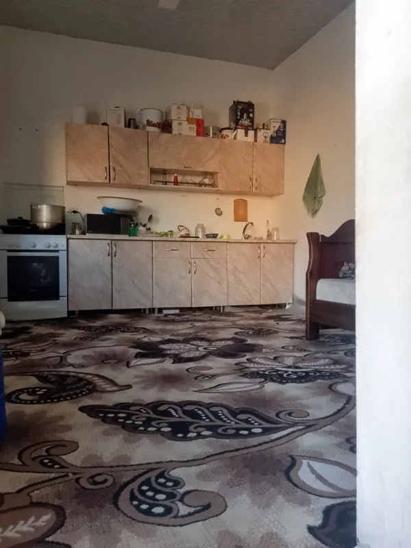 Xovli sotiladi 4 soʻtix 6 Xovli sotiladi 4 soʻtix 6