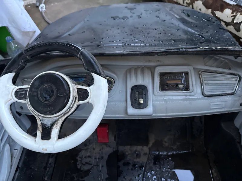 Bolalar uchun avtomobl 2 ta orindiqli bmw x7 — фото 1