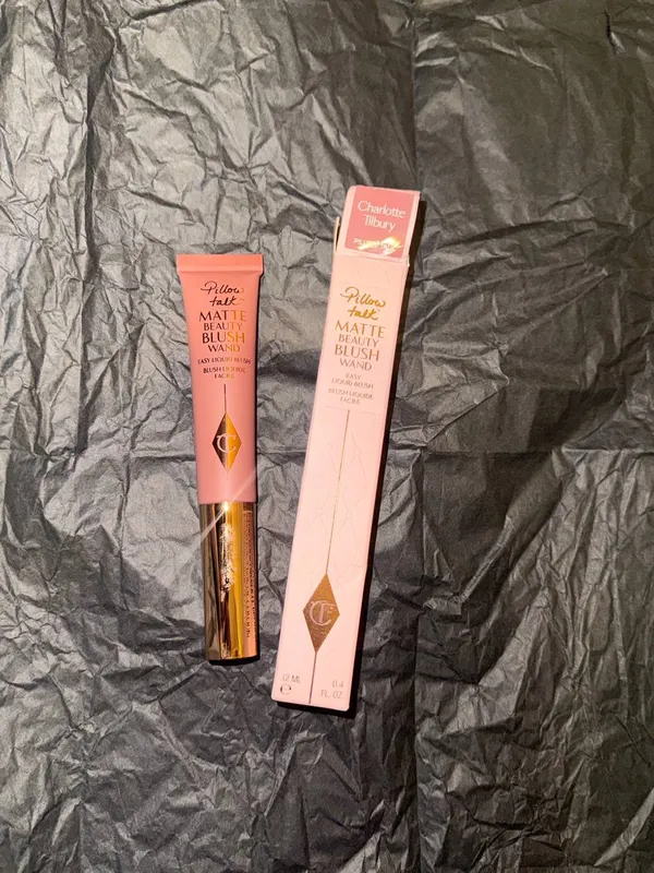 ✨ Charlotte Tilbury Pillow Talk Beauty Blush Wand 3