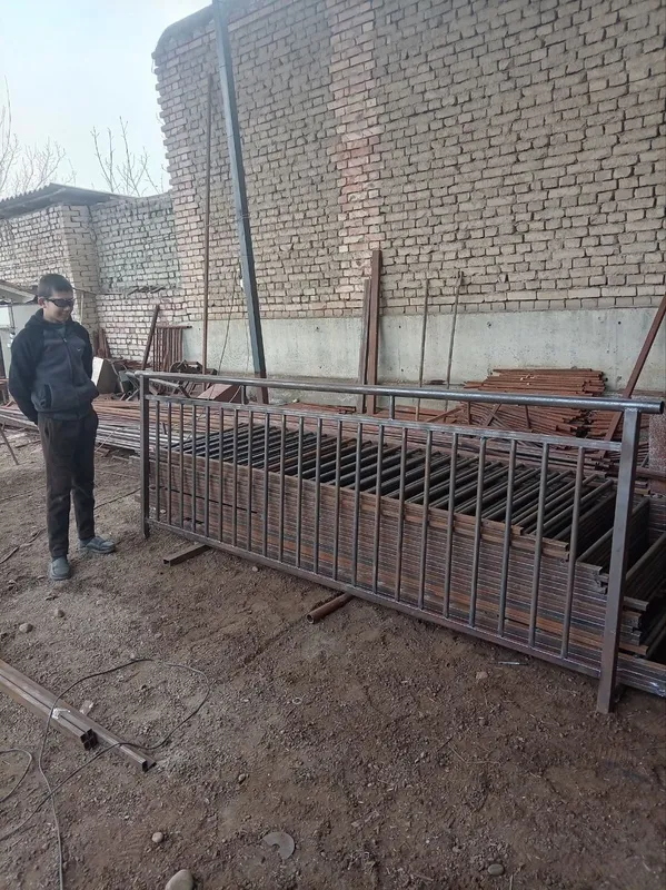 Temir rishotka (panjara) sotiladi – yangi, mustahkam, bo'yi 1.2 m 4