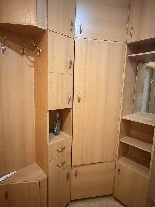 Шкаф в прихожую 3