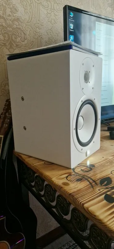 Yamaha hs8w pair 5