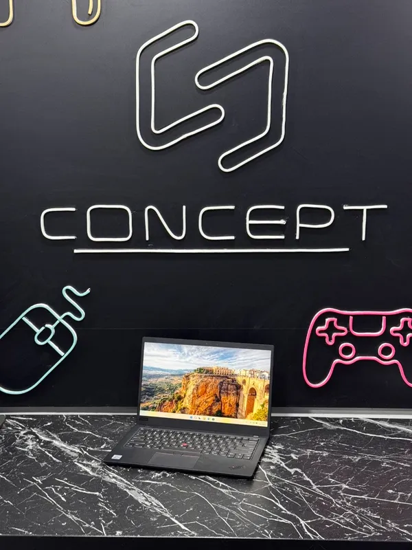 Lenovo ThinkPad X1 Carbon Gen8 1 Lenovo ThinkPad X1 Carbon Gen8 1