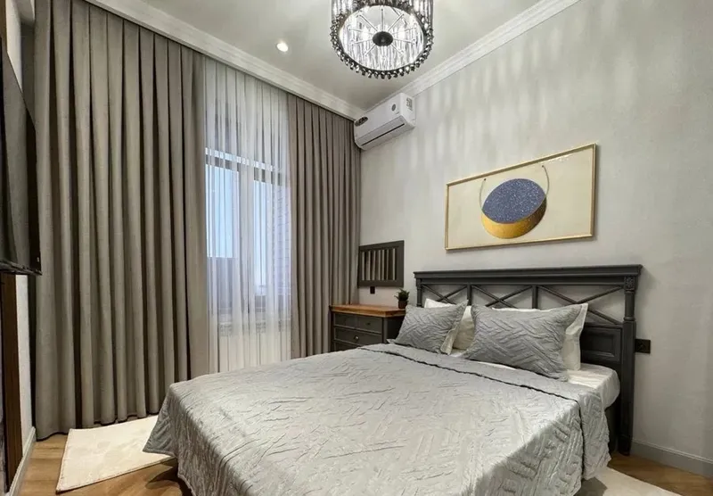 C-7 • 3 xona • 90 m² • 4/7-qavat 5 C-7 • 3 xona • 90 m² • 4/7-qavat 5