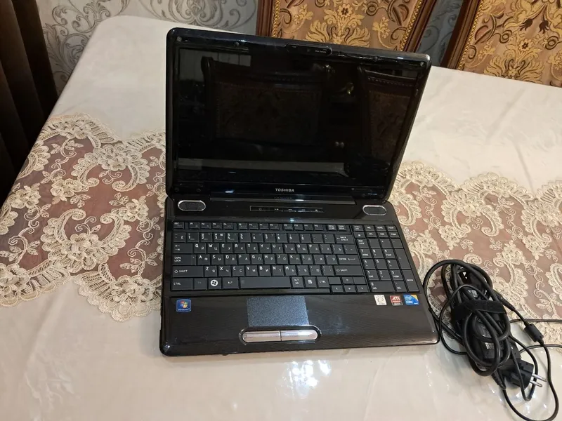 Toshiba notebook — фото 2