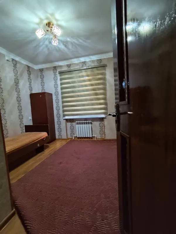 ИЖАРАГА КИВАРТИРА СЕРГИЛИ 8 ХУДУД 3 ХОНАЛИЙ — фото 1